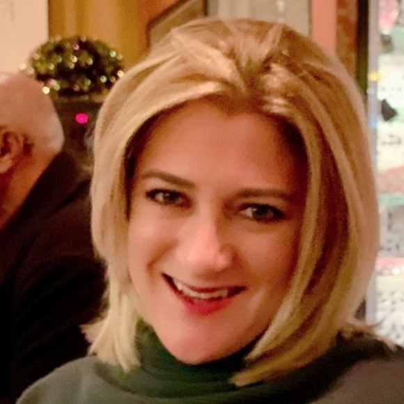 Meet your Posher, Merritt - Picture 1 of 1